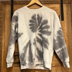 Tie-Dye Lightweight Crewneck